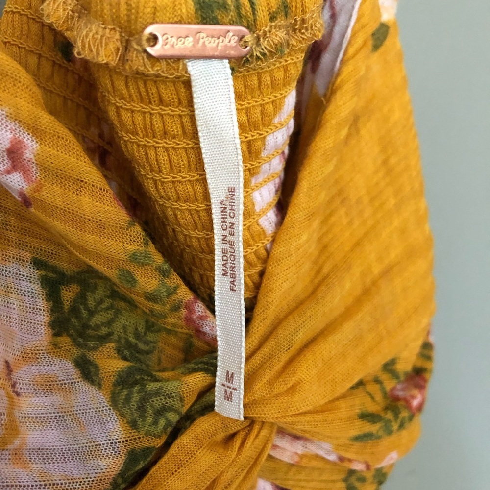 FREE PEOPLE Mirage Floral Print Baby Doll Tunic Size Medium - Picture 8 of 10